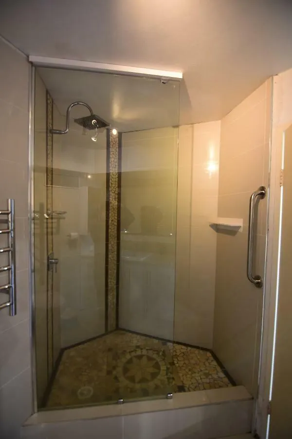 Surfers Haven Apartment Gold Coast Australia